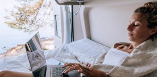 Kényelmes utazás, avagy hogyan válasszunk matracot autóba?