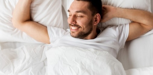 Hogyan távolítsuk el az atkákat és baktériumokat a matracból