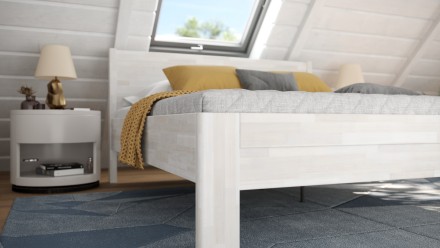 Masszív fa ágy tömör talapzattal