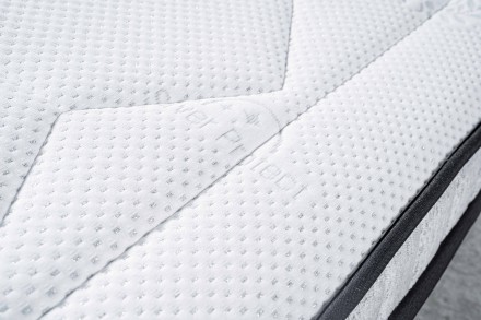 2 - puha | Rugós matracok | Magassága 24 cm | Terhelhetőség 90 kg | Jótállás 2 év