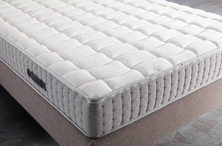 Kétféle keménységi érzet - 3, 4 | Hab matrac | Magassága 26 cm | Terhelhetőség  150 kg | Jótállás 10 év