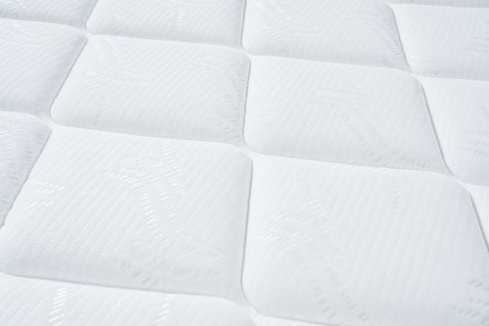 5 - nagyon kemény | Puha matracok | Magassága 23 cm | Terhelhetőség 130 kg | Jótállás 6 év