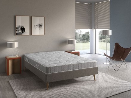 Kétféle keménységi érzet - 2, 4 | Hab matrac | Magassága 18 cm | Terhelhetőség  150 kg | Jótállás 6 év