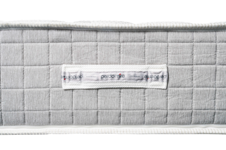 Kétféle keménységi érzet - 4, 5 | Hab matrac | Magassága 26 cm | Terhelhetőség  150 kg | Jótállás 6 év