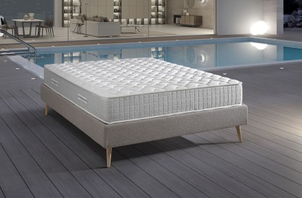 Kétféle keménységi érzet - 4, 5 | Hab matrac | Magassága 26 cm | Terhelhetőség  150 kg | Jótállás 6 év