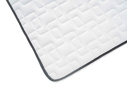 3 - közepesen kemény | Rugós matracok | Magassága 23 cm | Terhelhetőség 100 kg | Jótállás 2 év