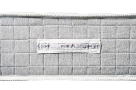 Kétféle keménységi érzet - 4, 5 | Hab matrac | Magassága 26 cm | Terhelhetőség  150 kg | Jótállás 6 év