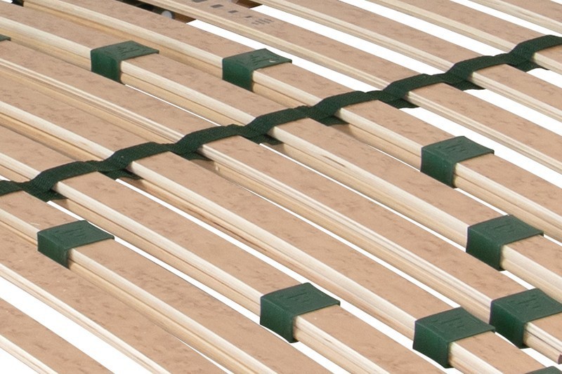 Stabil ágyrács 7 anatómiai zónával, mely megfelelően elosztja a test súlyát a matracon.