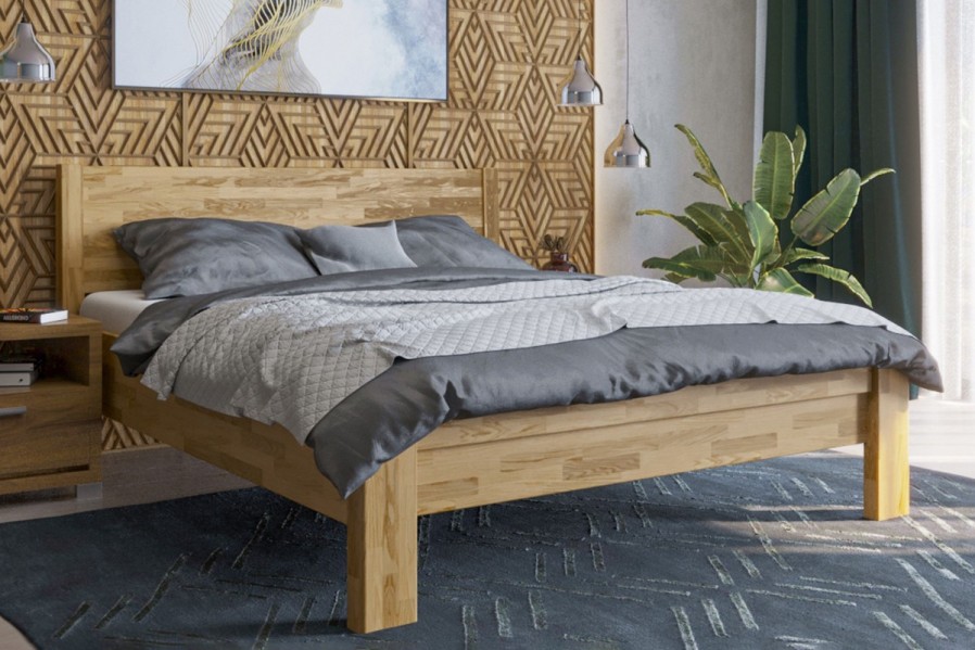 A robusztus, masszív Sion H1 ágy méltóságteljes központi eleme lesz hálószobájának, amely otthonosságot és kényelmet hoz magával.