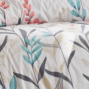 A Klinmam Home ágyneműhuzat a kiváló minőségű Renforcé pamutból készül, amelynek a szálai sokkal puhábbak, simábbak és kellemesebbek a hagyományos pamutéval összehasonlítva.