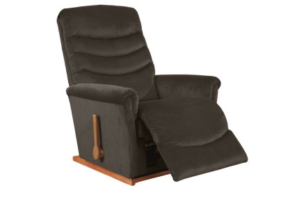 A Nora karosszékbe való befekvéskor úgy
fogja magát érezni, mintha felhőn ülne.