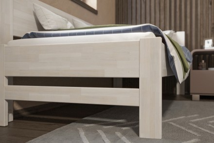 Ezt a több generációs ágyat a lehető legjobb alapanyagokból, precízen készítették el. Ha olyan ágyat keres, amely évtizedekig kitart, akkor az Amelia tömörfa ágy lesz Önnek a megfelelő megoldás.