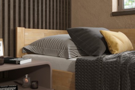 Ezt a több generációs ágyat a lehető legjobb alapanyagokból, precízen készítették el. Ha olyan ágyat keres, amely évtizedekig kitart, akkor az Amelia tömörfa ágy lesz Önnek a megfelelő megoldás.