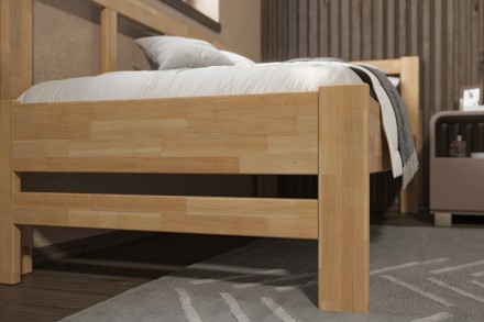 Kedveli a fa illatát? Akkor ez a tömörfa ágy tökéletes választás Önnek, mivel a legkiválóbb bükk- és tölgyfafajtákból készült, hogy megismételhetetlen hangulatot teremtsen hálószobájában.