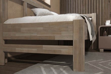 Kedveli a fa illatát? Akkor ez a tömörfa ágy tökéletes választás Önnek, mivel a legkiválóbb bükk- és tölgyfafajtákból készült, hogy megismételhetetlen hangulatot teremtsen hálószobájában.