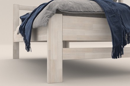 Kedveli a fa illatát? Akkor ez a tömörfa ágy tökéletes választás Önnek, mivel a legkiválóbb bükk- és tölgyfafajtákból készült, hogy megismételhetetlen hangulatot teremtsen hálószobájában.