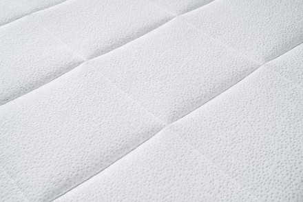 3 - közepesen kemény | Rugós matracok | Magassága 24 cm | Terhelhetőség 100 kg | Jótállás 2 év