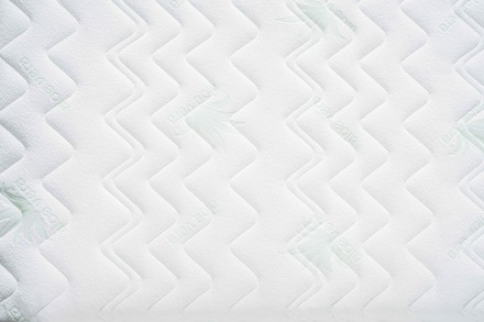 Kétféle keménységi érzet - 2 és 3 | Hab matrac | Magassága 25 cm | Terhelhetőség 90 kg | Jótállás 2 év