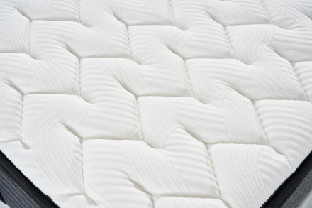 3 - közepesen kemény | Rugós matracok | Magassága 32 cm | Terhelhetőség 120 kg | Jótállás 5 év