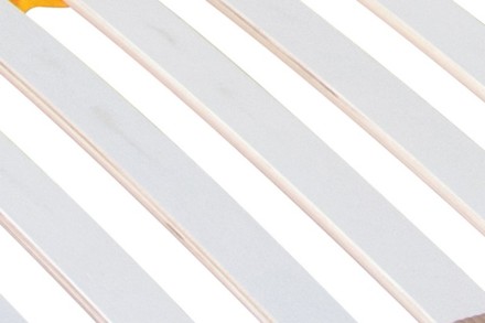 Motoros ágyrács  5 anatómiai zónával és 28 lamellával.