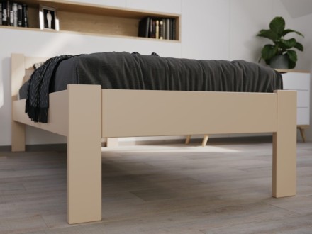 Tömör bükk vagy tölgy ágy