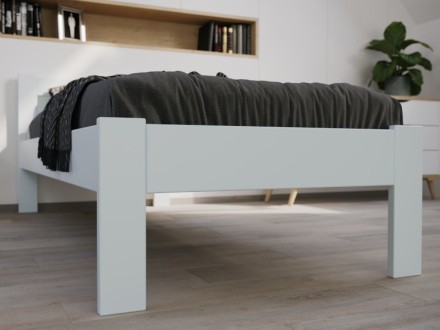 Tömör bükk vagy tölgy ágy