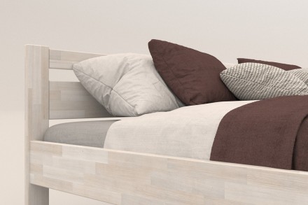 Az Emily ágyként nagyon népszerű, amely remekül passzol a gyerekszobába vagy a hálószobába. A fa tökéletes illata csodálatos hangulatot teremt a szobában, ami az alváshoz tökéletes.