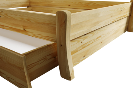 A Felix a letisztult észt stílus képviselője. Gyönyörű borovi fenyőfa színtelen lakkal bevonva, ami még inkább kiemeli a fa teljes szerkezetét.