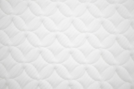 3 - közepesen kemény | Rugós matracok | Magassága 33 cm | Terhelhetőség  150 kg | Jótállás 5 év