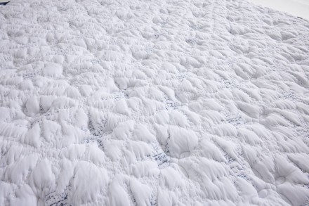 3 - közepesen kemény | Rugós matrac | Magassága 36 cm | Terhelhetőség 150 kg | Jótállás 5 év