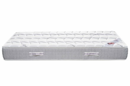 Kétféle keménységi érzet - 4, 5 | Hab matrac | Magassága 23 cm | Terhelhetőség  150 kg | Jótállás 10 év