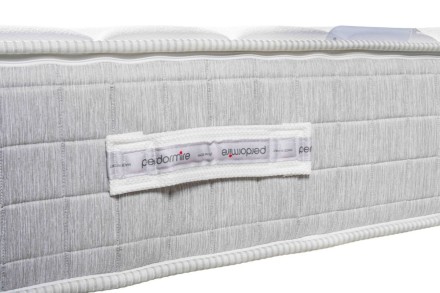 Kétféle keménységi érzet - 4, 5 | Hab matrac | Magassága 23 cm | Terhelhetőség  150 kg | Jótállás 10 év