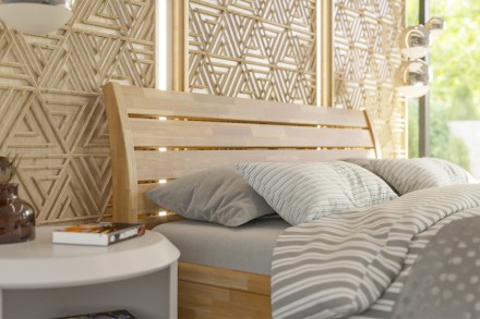 A Maja tömörfa ágy több előnnyel is rendelkezik - ezek közé tartozik például a kiváló minőségű alapanyag és az 5 éves meghosszabbított jótállás.