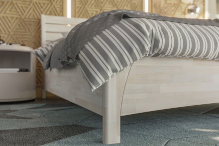 A Maja tömörfa ágy több előnnyel is rendelkezik - ezek közé tartozik például a kiváló minőségű alapanyag és az 5 éves meghosszabbított jótállás.