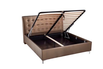 Az elegáns Nashville ágy fejtámlájának köszönhetően minden hálószobához illik, melyet különlegessé és vidámmá tesz.