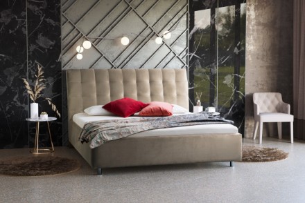 Az elegáns Nashville ágy fejtámlájának köszönhetően minden hálószobához illik, melyet különlegessé és vidámmá tesz.