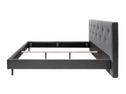 A Klinmam Comfort Sakura egy elegáns és modern ágy, amely az egyszerűséget könnyű luxusérzettel ötvözi.