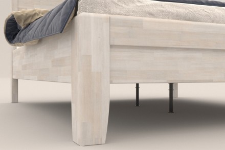 A robusztus, masszív Sion K1 ágy méltóságteljes központi eleme lesz hálószobájának, amely otthonosságot és kényelmet hoz magával.