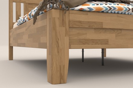 A robusztus, masszív Sion K2 ágy méltóságteljes központi eleme lesz hálószobájának, amely otthonosságot és kényelmet hoz magával.