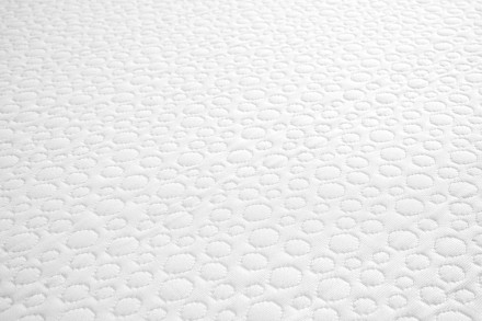 A Wanessa matrac hideghab monoblokkot rejt magában, amely elsősorban gyermekek számára alkalmas.