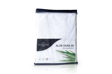 A Aloe Vera 30 egy matracvédő, amely meghosszabbítja a matrac élettartamát és védi a nem várt helyzetekkel szemben.