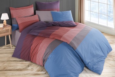 Az ágynemű kellemes tapintású, kiválóan elvezeti a nedvességet, és szinte egyáltalán nem gyűrődik.