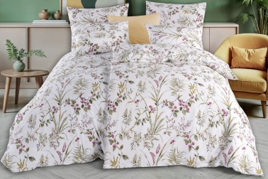 Az ágynemű kellemes tapintású, kiválóan elvezeti a nedvességet, és szinte egyáltalán nem gyűrődik.