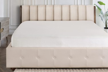 A 100%-ban természetes pamutból készült, kiváló minőségű Klinmam Home Jersey feszítőlepedő maximális alvási kényelmet és hosszú élettartamot biztosít.